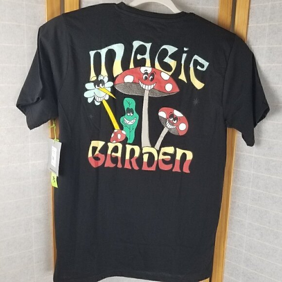 Seven Souls NY Graphic Tee Short Sleeve T-Shirt Double Sided Mushrooms Size XL - Picture 1 of 8